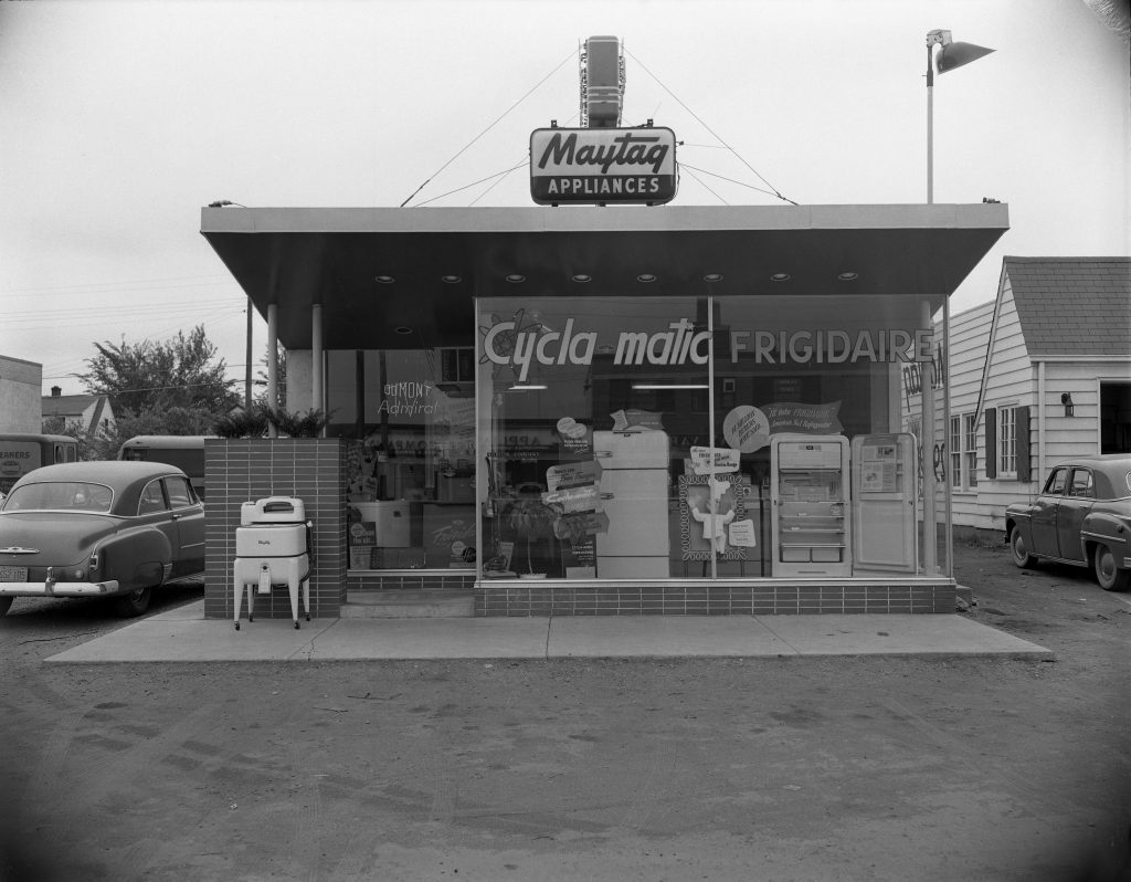 Warners' Stellian 1952