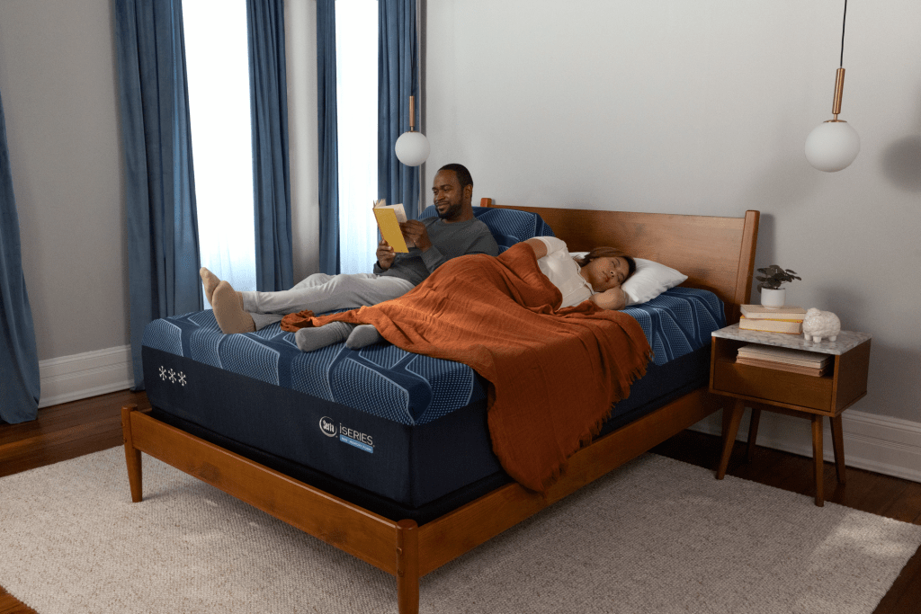 New Mattress FAQs: Getting to Know Your Beautyrest Black or Serta iSeries NXG